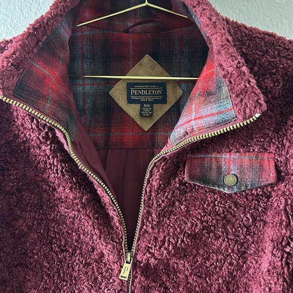 Pendleton Burgundy Sherpa Wool Blend Full Zip Jacket - Picture 2 of 12